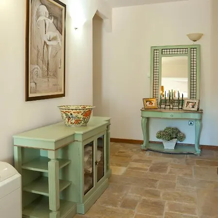 Private With Panoramic View *